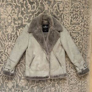 Hollister Women's Soft Grey Teddy Jacket